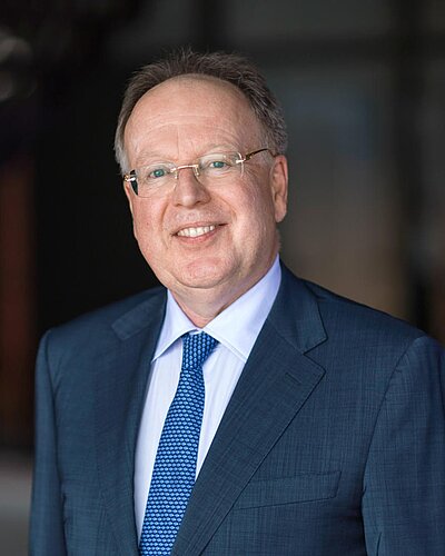 portriat of André  Kudelski