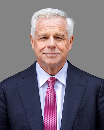 portriat of Thomas  Wellauer