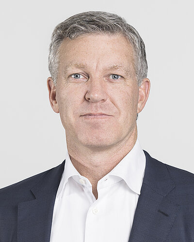 portriat of Jeff  Rowe